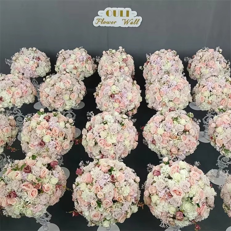 Yapay Şakayık Çiçek Top Centerpieces için Basit Tarif