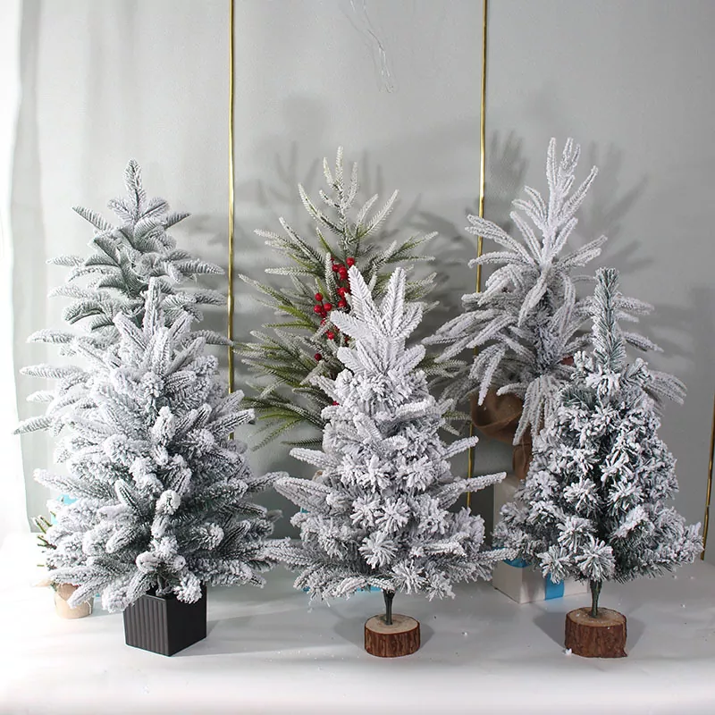Masa üstü Noel ağacı
